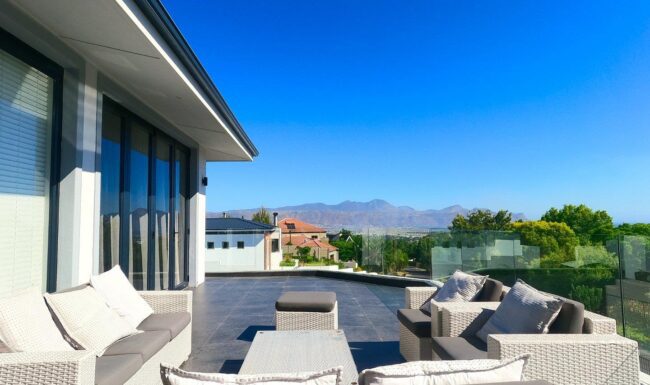 5 Bedroom House for Sale in Monte Sereno